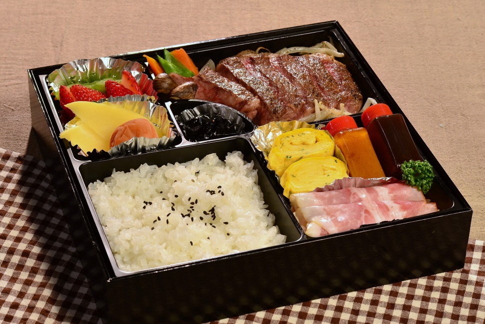 箕面 笑家弁当2 800円 税別 三田屋本店 箕面小野原店 City Life News