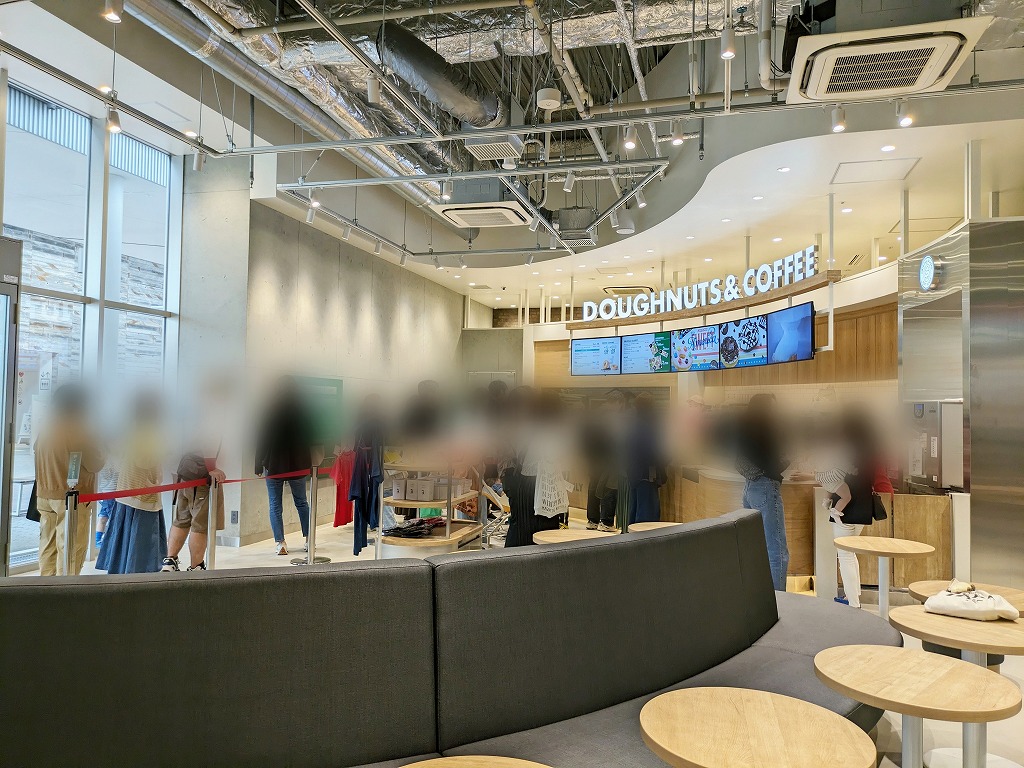 吹田市-限定BOXは本日まで！新コンセプト店「クリスピー・クリーム